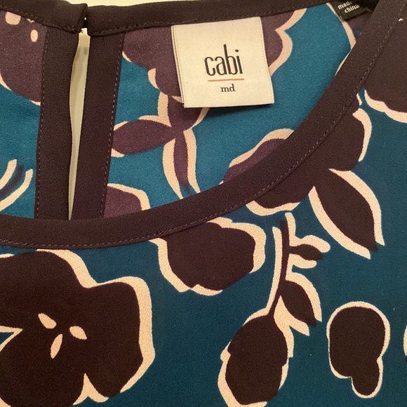 Cabi top size medium - Picture 3 of 3
